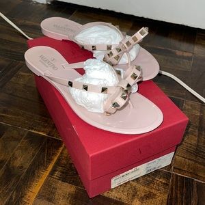 Valentino Rockstud Flip flops